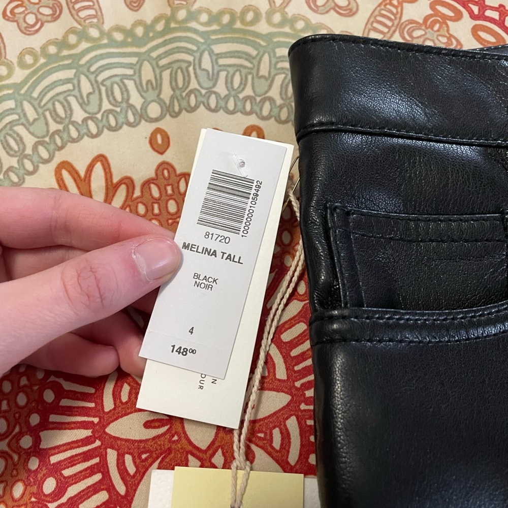 Aritzia Melina Pant - Picture 3 of 5